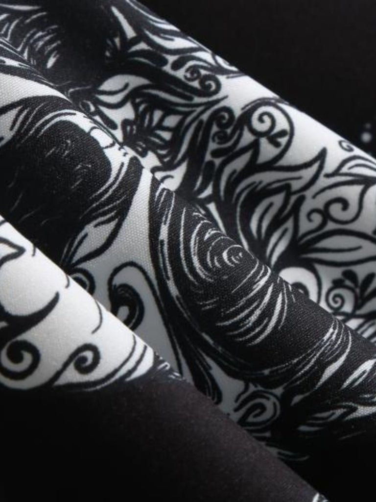 40er Halloween Kleid mit Totenkopf- und Rosenprint