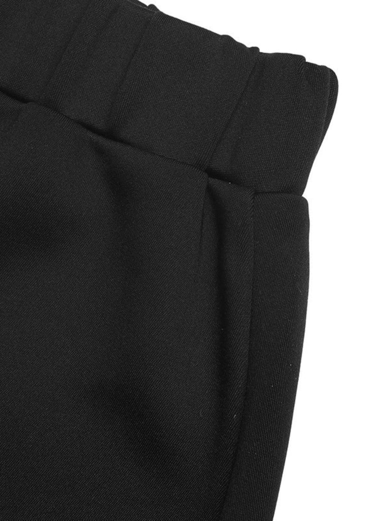 Schwarzes 40er Set aus Stehkragenblazer und Rock