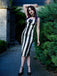 Schwarz 1960er Beetlejuice Kostüm Vertikale Streifen Träger Bleistiftkleid