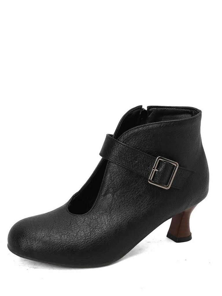 Boots mit Cut-out und Blockabsatz