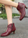 Boots mit Cut-out und Blockabsatz