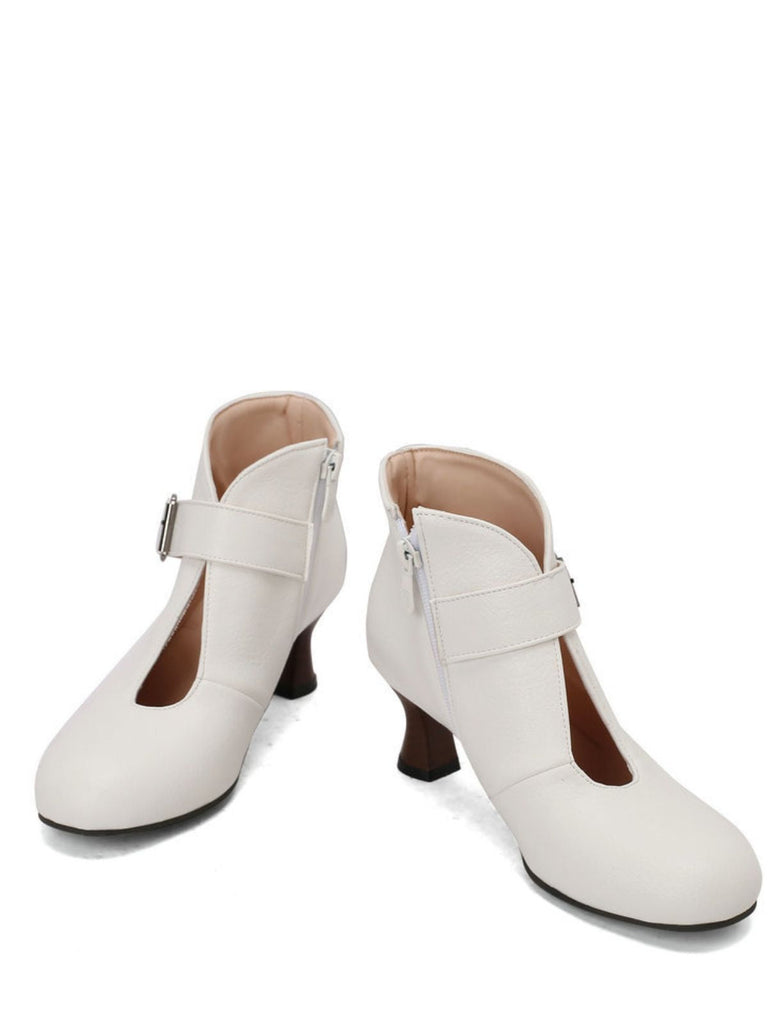 Boots mit Cut-out und Blockabsatz