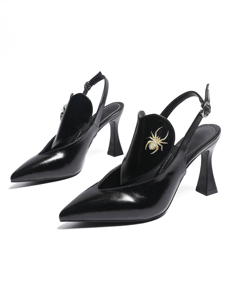 Schwarze Pumps mit Spitz und Slingback
