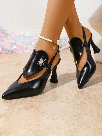 Schwarze Pumps mit Spitz und Slingback