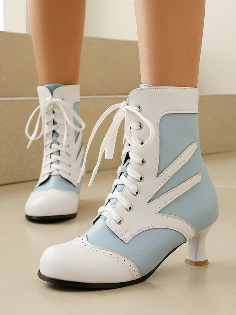 Viktorianische Brogue-Boots mit Schnürung und Mittelabsatz