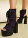 Schuhe mit Schnürung und Spitze