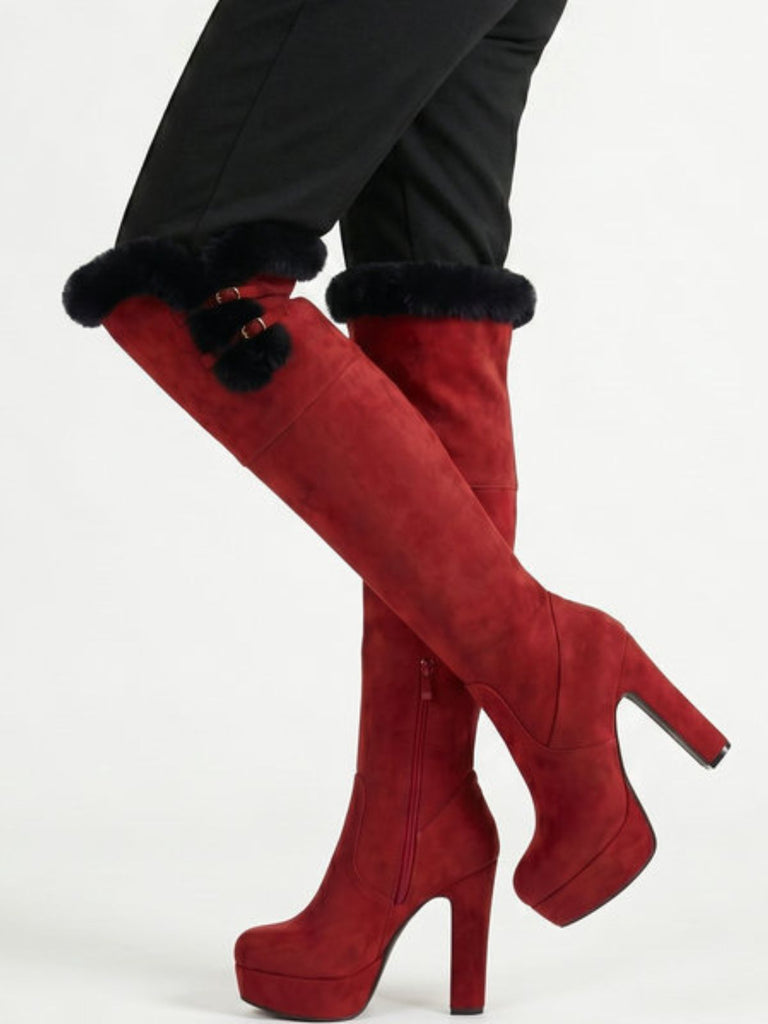 Vintage Overkneestiefel mit Kunstfellbesatz, Schnalle und Blockabsatz