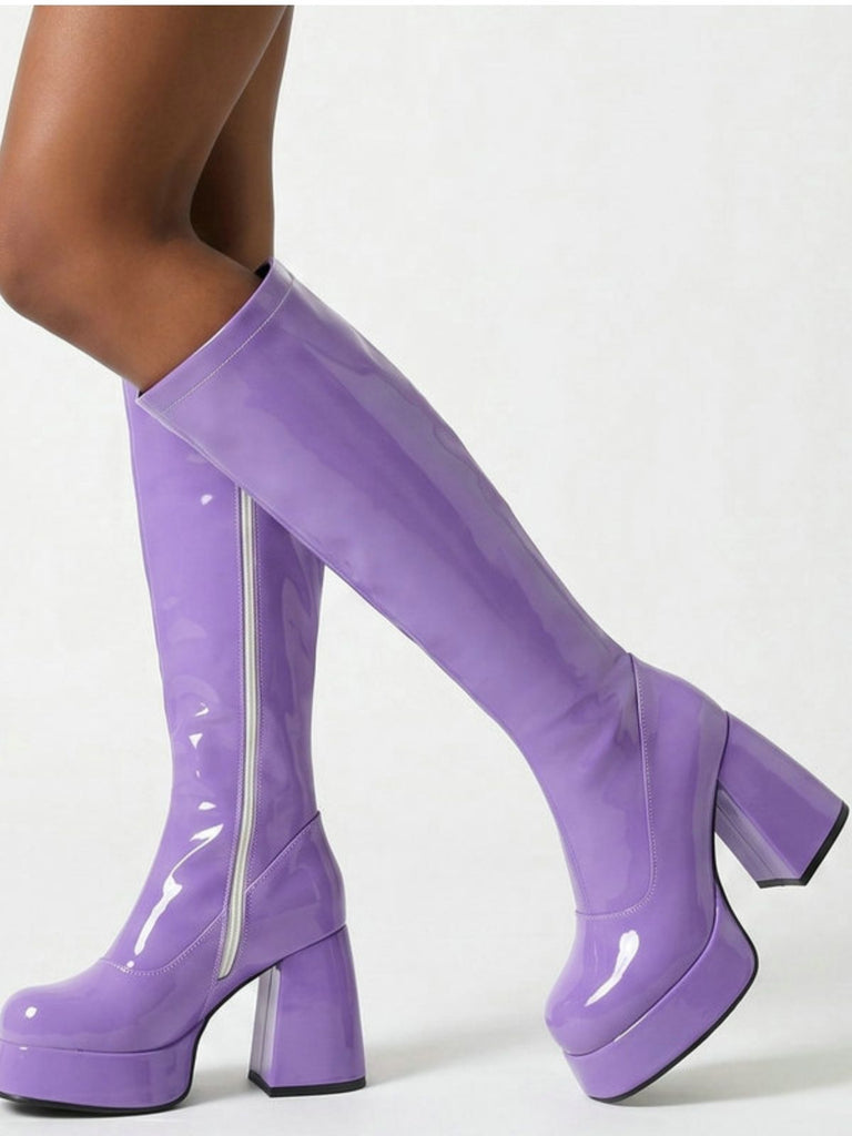 Plateau-Stiefeletten mit runder Spitze und Blockabsatz