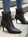 Gothic Stiefel mit Schnürung und goldenen Nieten