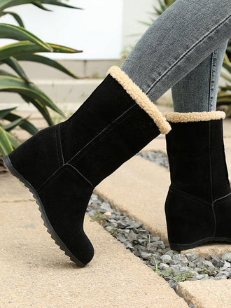Vintage Stiefeletten in Veloursoptik mit Keilabsatz und Teddybesatz