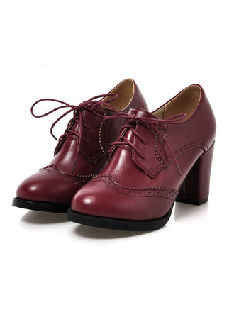 Weinrote Vintage-High-Heels aus Kunstleder mit Schnürung