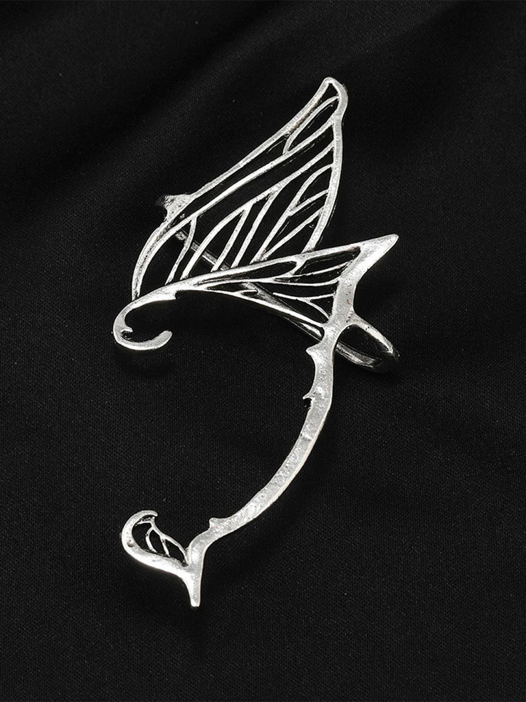 Einzelner Vintage Schmetterlingsflügel-Ohrring mit Cut-Outs für das rechte Ohr