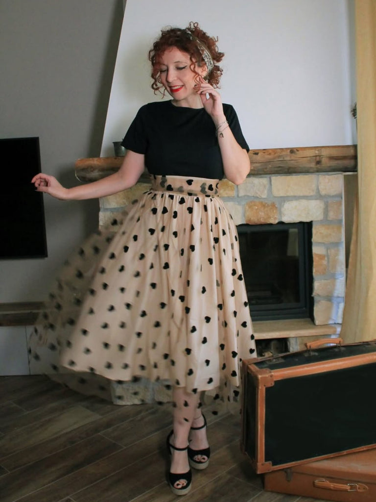 Beige & Schwarz 1950er Patchwork Polka Dots Swing Kleid