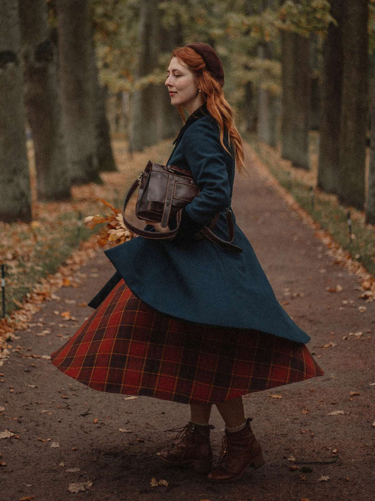 Dunkelgrün Einfarbiger Mantel Mit Knöpfen