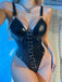 Schwarzer 70er Bodysuit aus Kunstleder mit Kettendetail und Schnürung