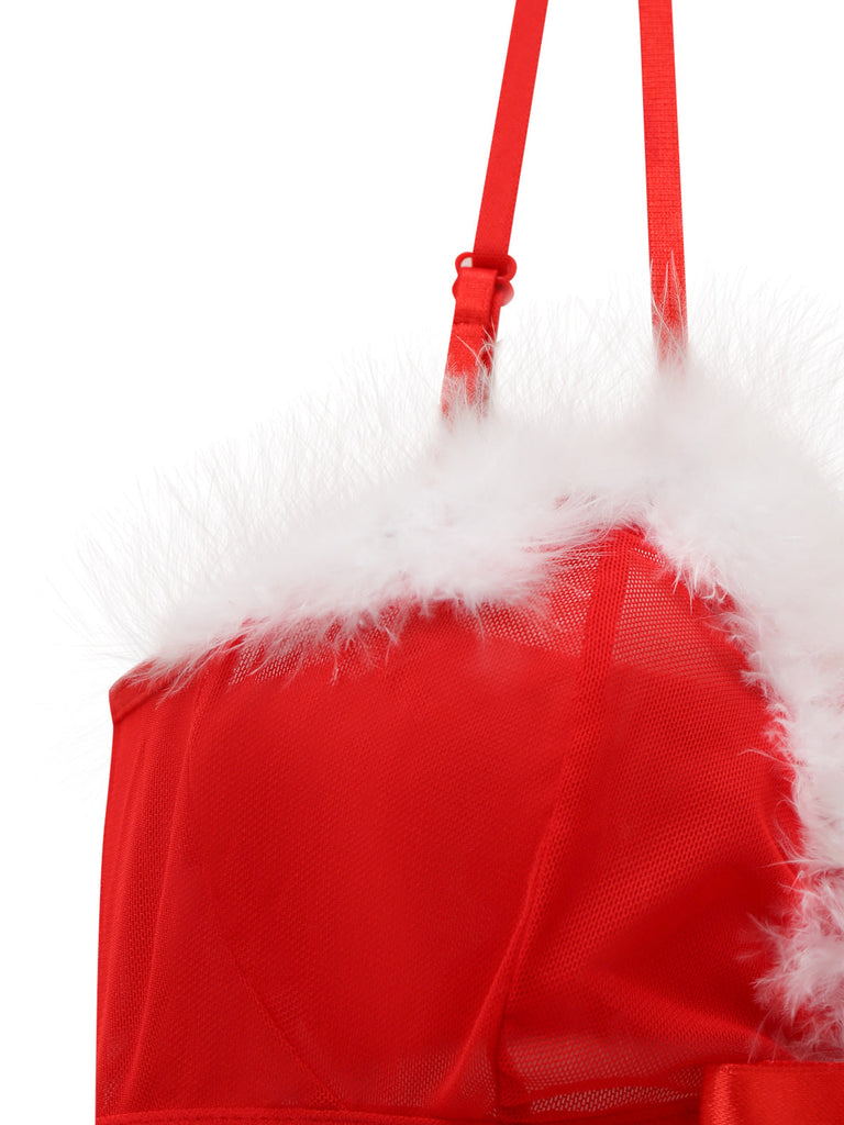 Rotes 60er Weihnachts-Dessous-Set mit Kunstfellbesatz und Schleifen