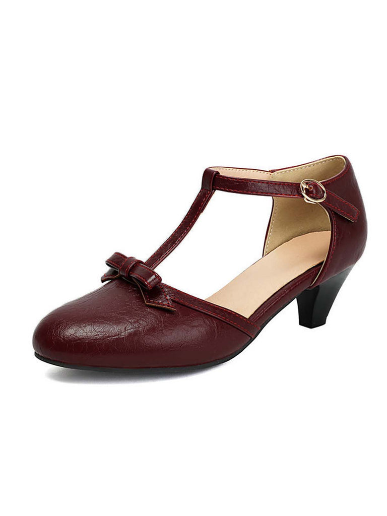 Pumps mit Schleife und Knöchelriemen