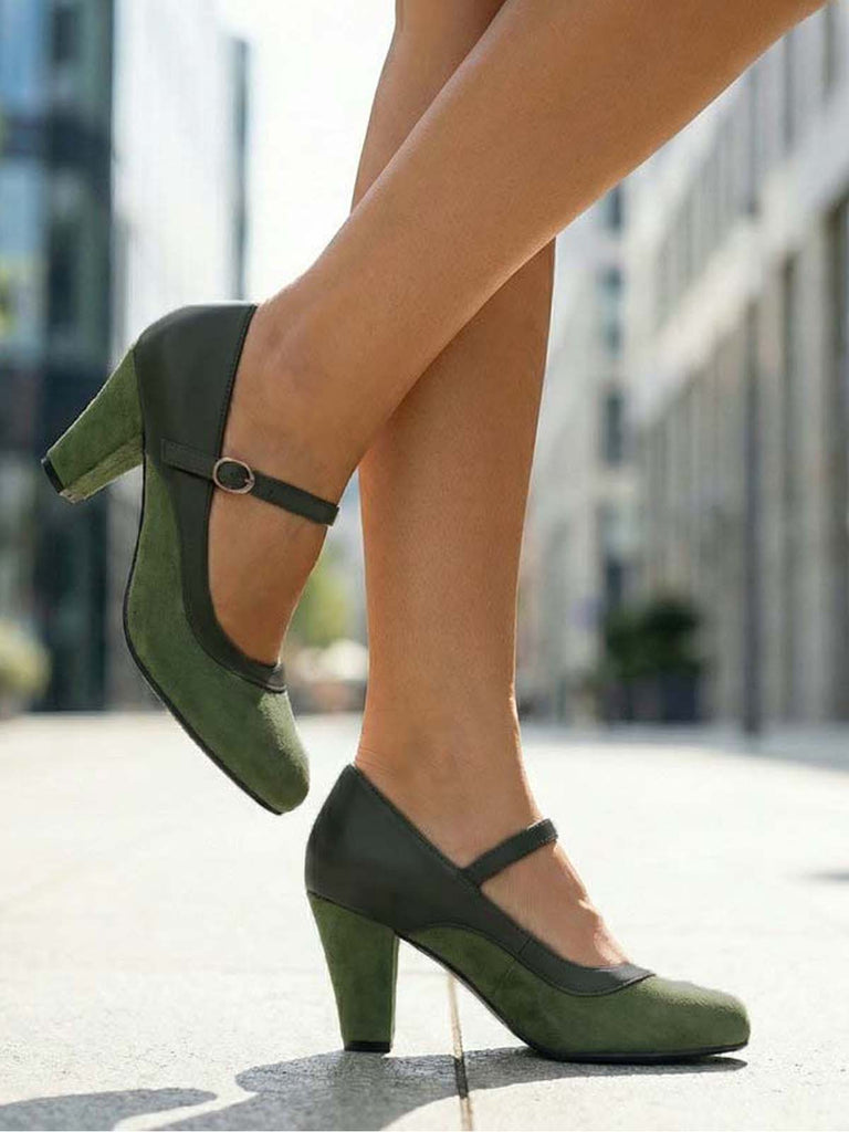 Vintage Pumps mit Spitz und Blockabsatz