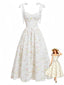 Weißes 40er Smockkleid mit Blumen und Bindeband