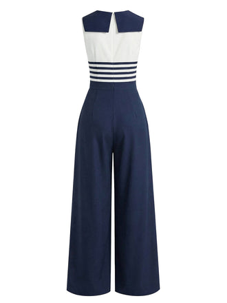 Marineblauer und weißer Jumpsuit mit gestreiftem Oberteil auf weißem Hintergrund