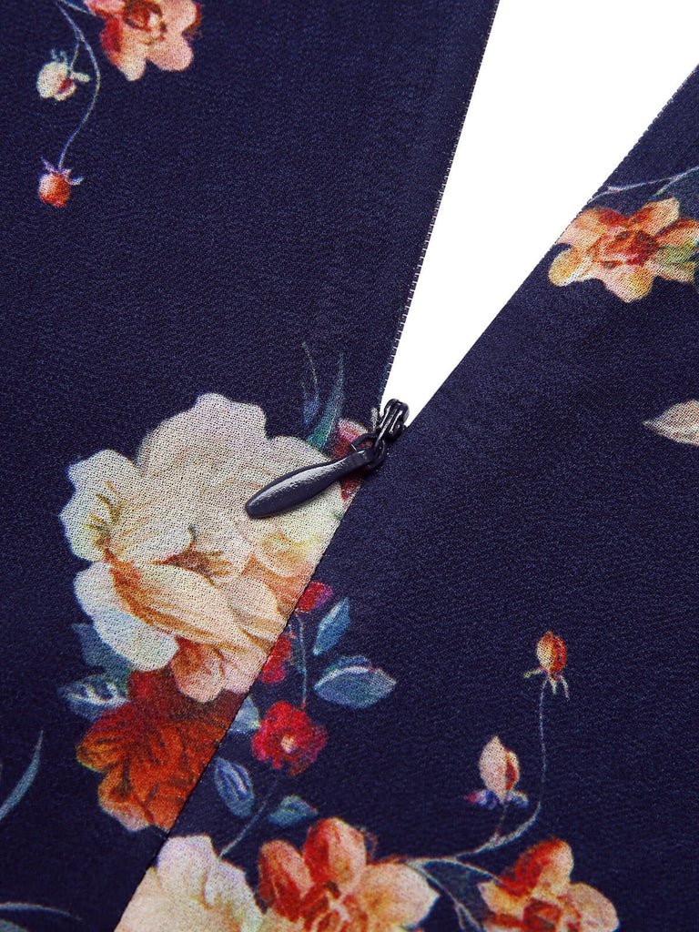 1950er Marineblaues Kleid mit geblümten Blasenärmeln