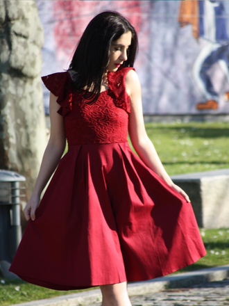 1950ER WEINROT SOLIDE SATIN SWING KLEID